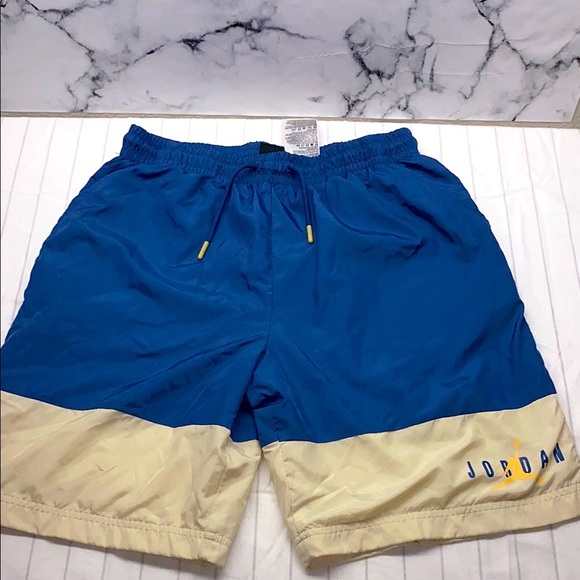 Jordan Blue and Cream Swim Trunks, Elastic Waistband Essential Woven Shorts L - Picture 2 of 12